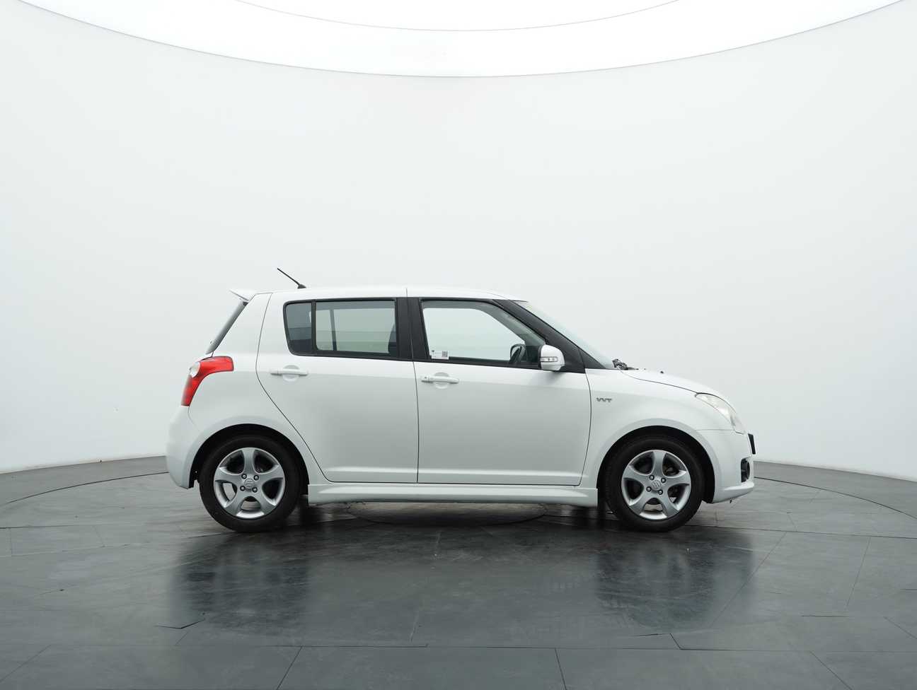 used 2011 Suzuki Swift GX 1.5