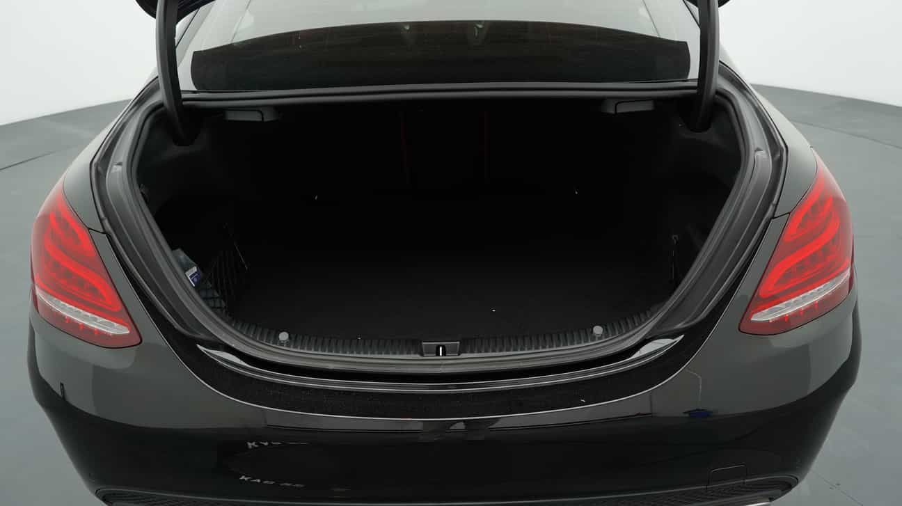 terpakai 2018 Mercedes-Benz C 200 2.0