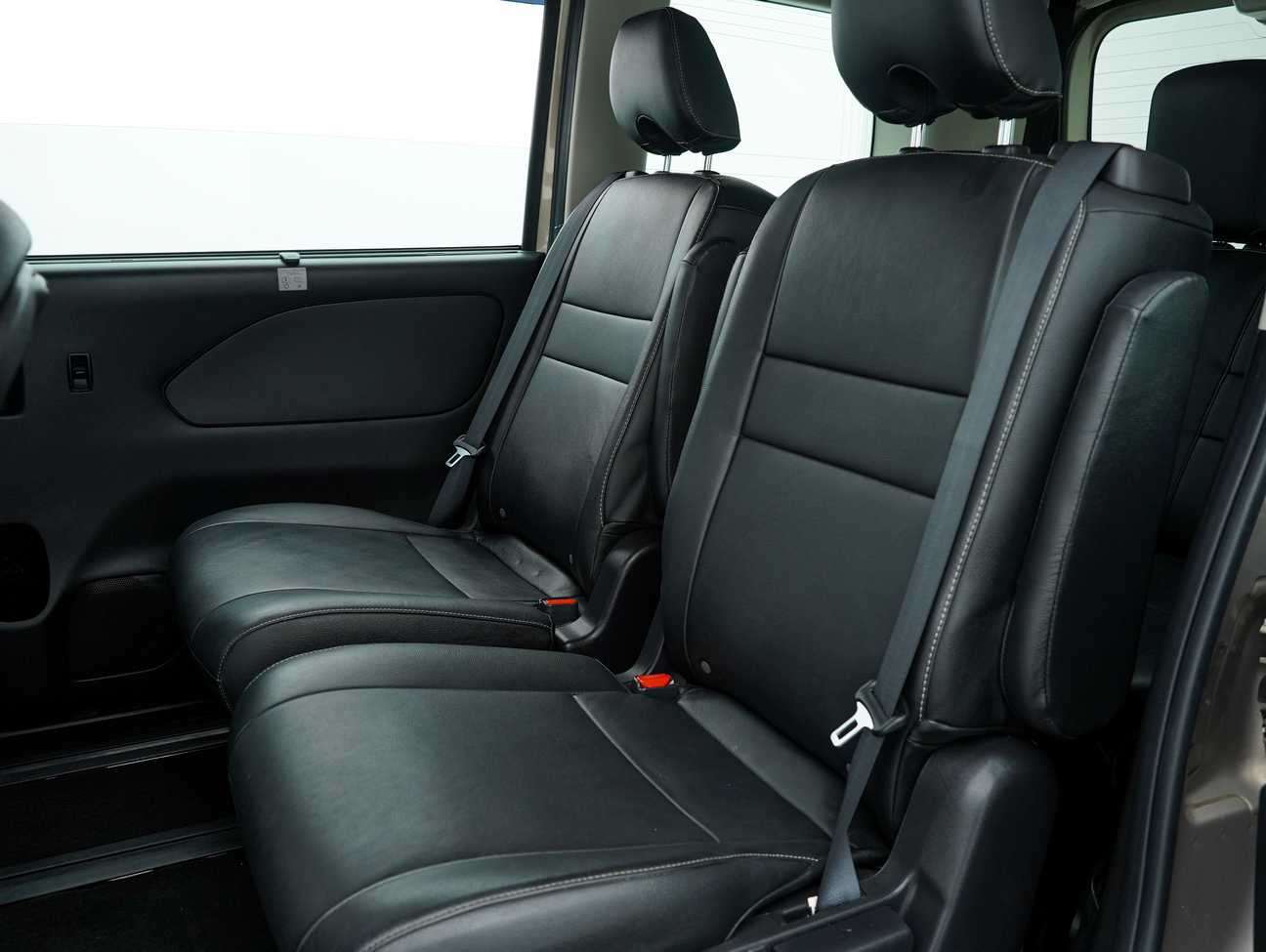 used 2020 Nissan Serena S-Hybrid High-Way Star Premium 2.0