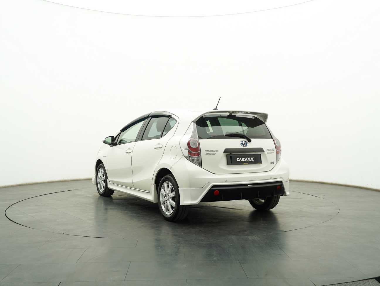 used 2013 Toyota Prius C Hybrid 1.5
