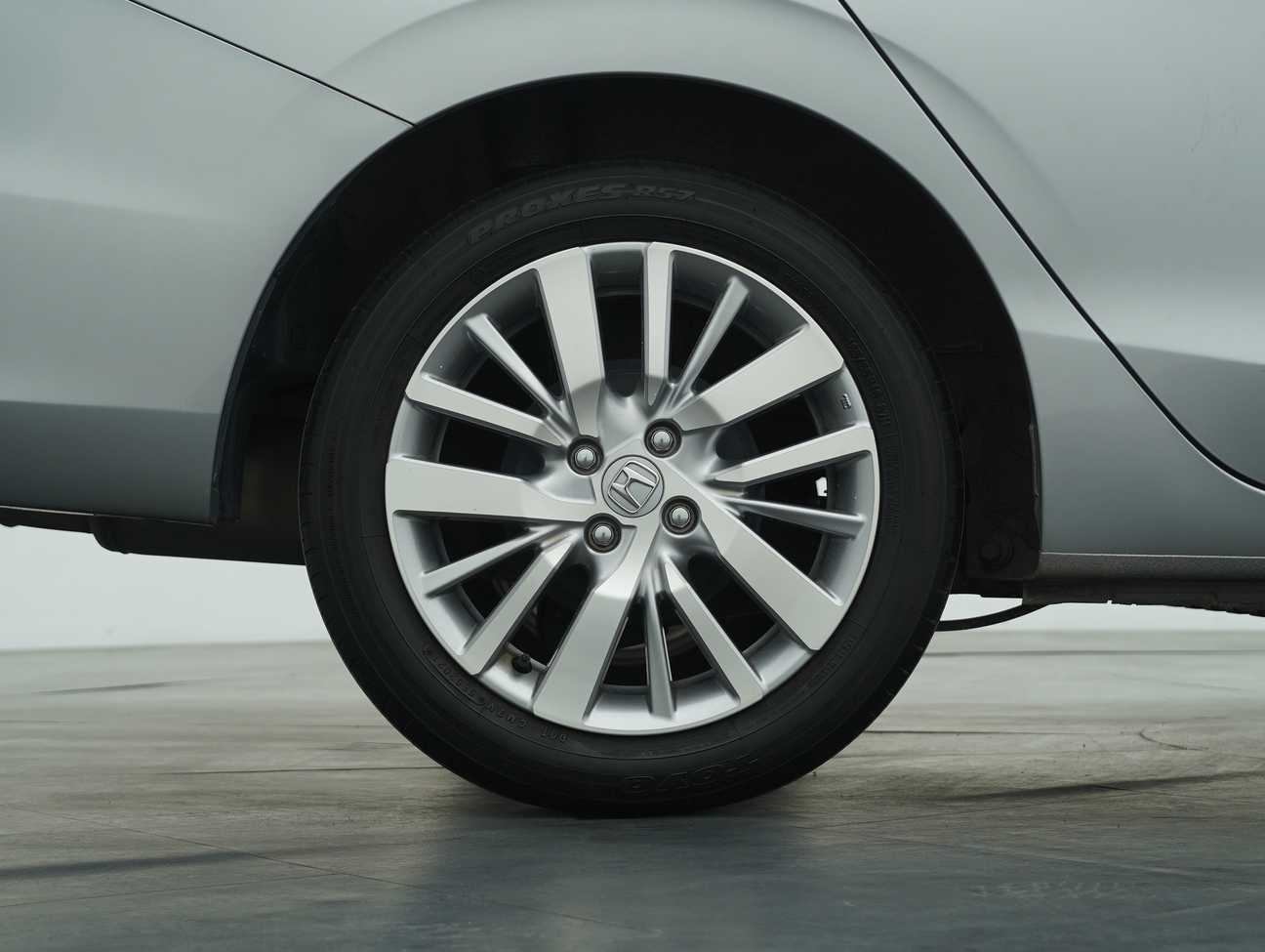 terpakai 2021 Honda City V 1.5