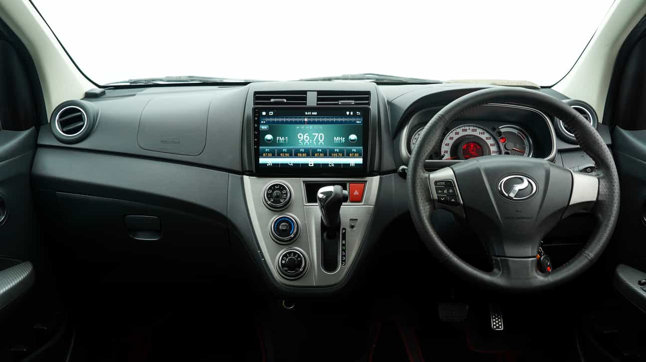 terpakai 2015 Perodua MYVI SE 1.5