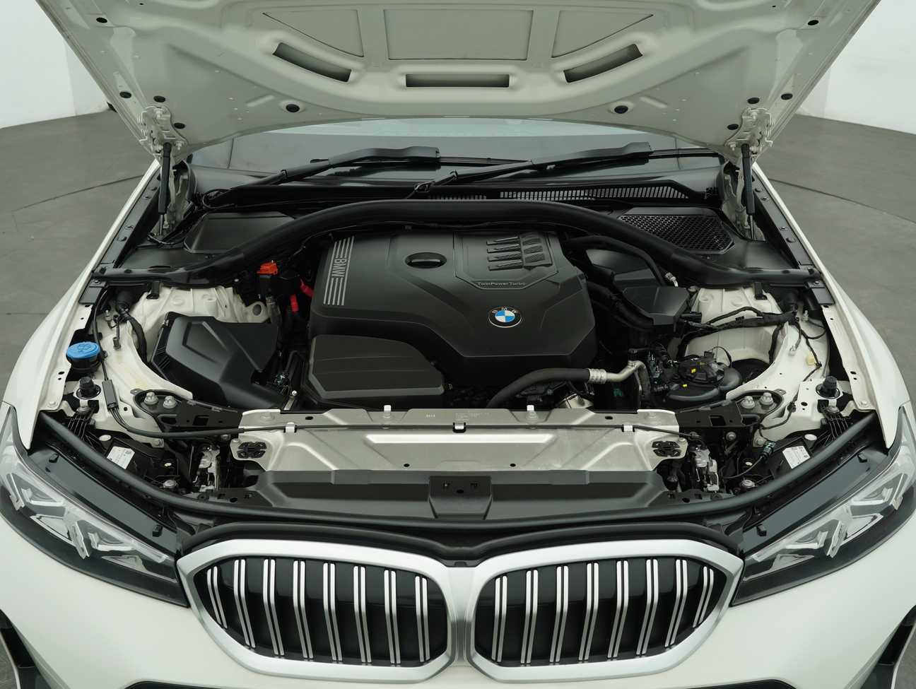 used 2023 BMW 320i M Sport 2.0