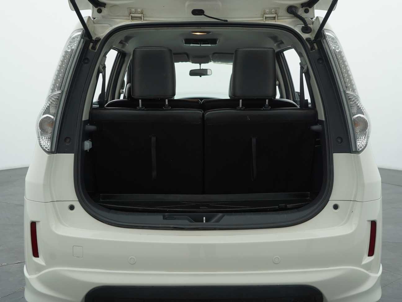 used 2015 Perodua Alza Advance 1.5