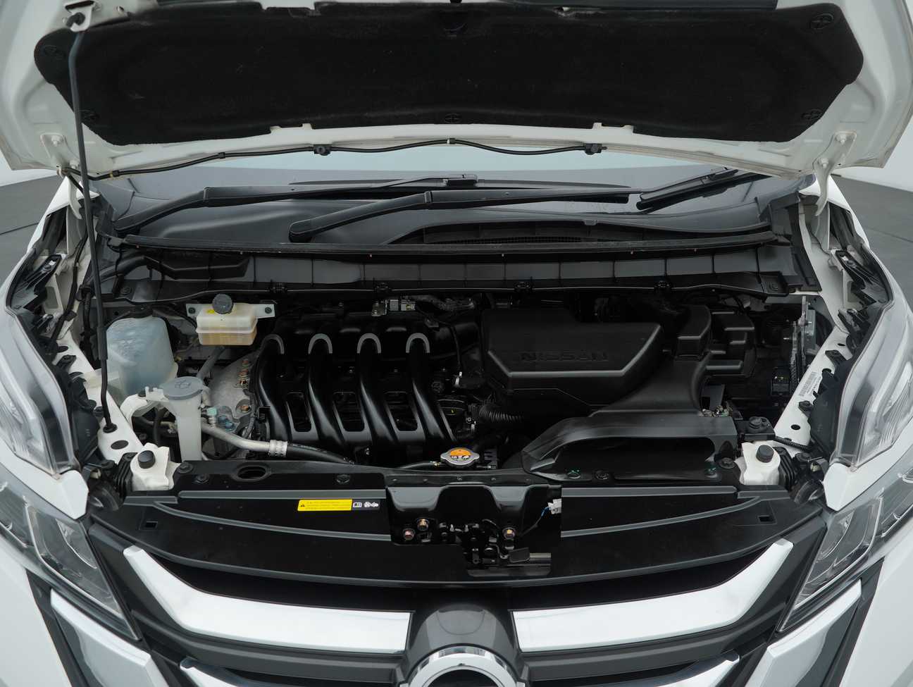 used 2019 Nissan Serena S-Hybrid High-Way Star Premium 2.0