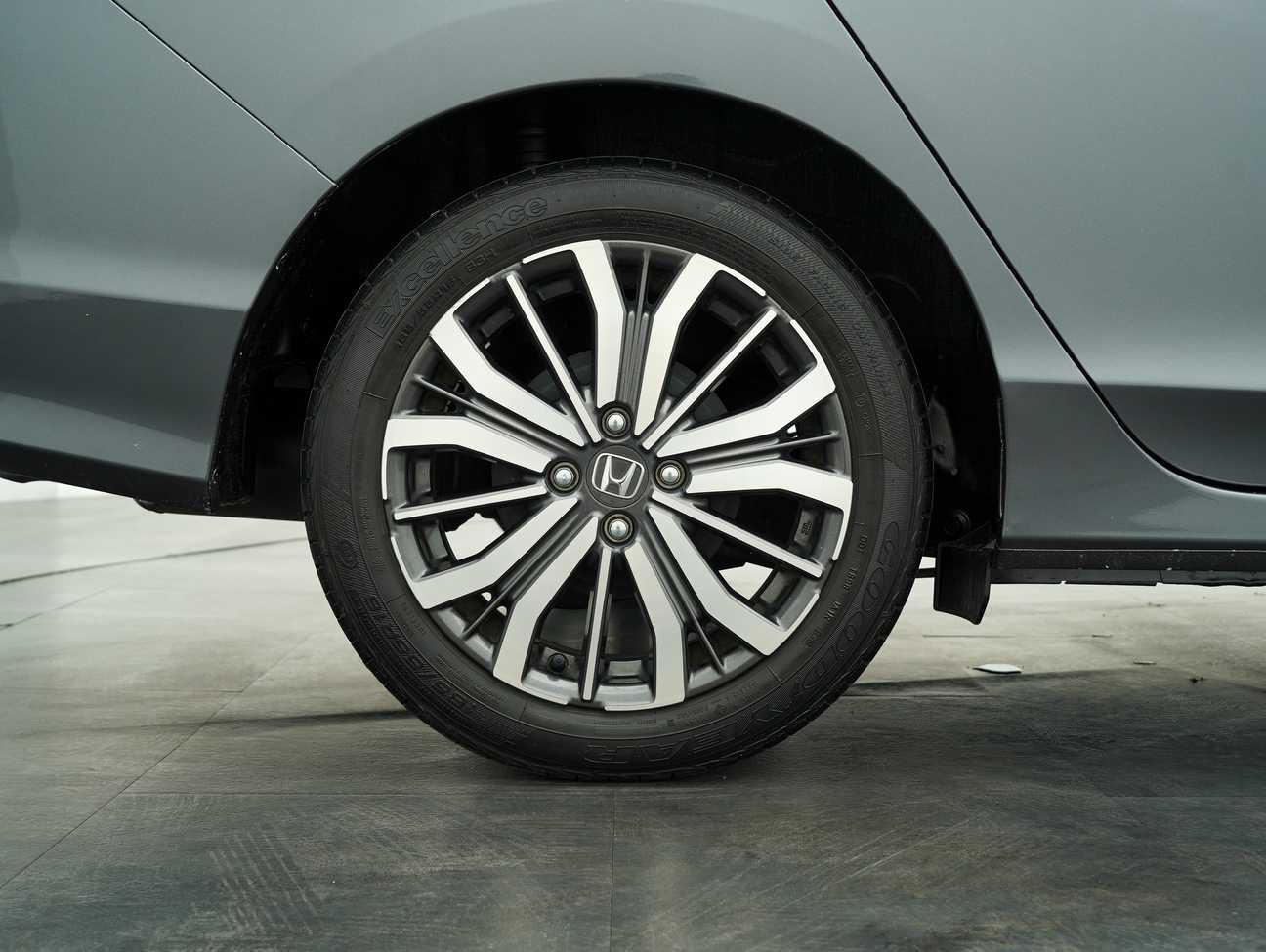 used 2019 Honda City V 1.5