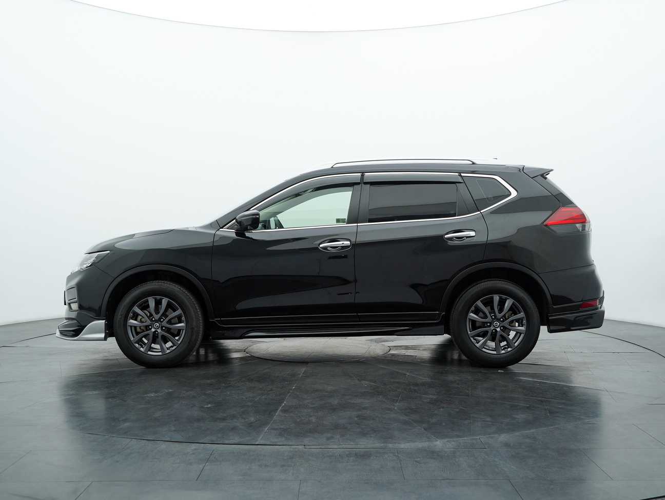 used 2021 Nissan X-Trail Mid 2.0