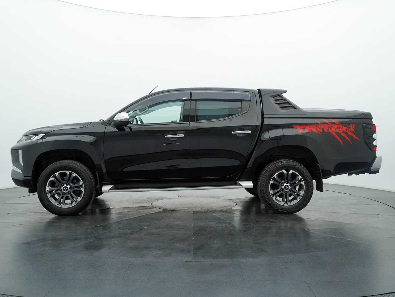 terpakai 2018 Mitsubishi Triton VGT Adventure X Dual Cab 2.4