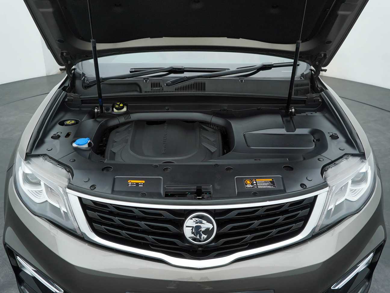 used 2022 Proton X70 Premium 1.5