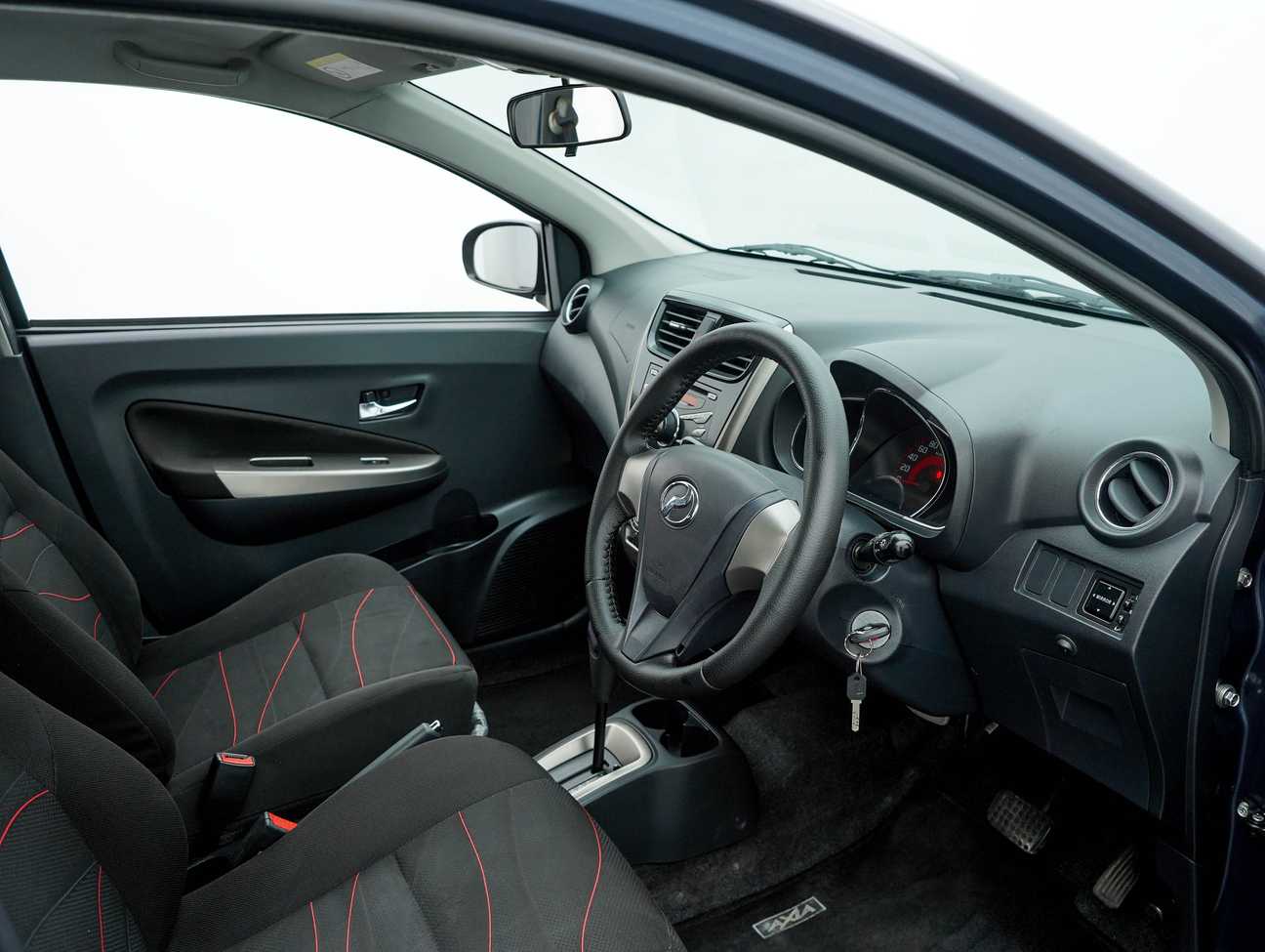 terpakai 2014 Perodua AXIA SE 1.0