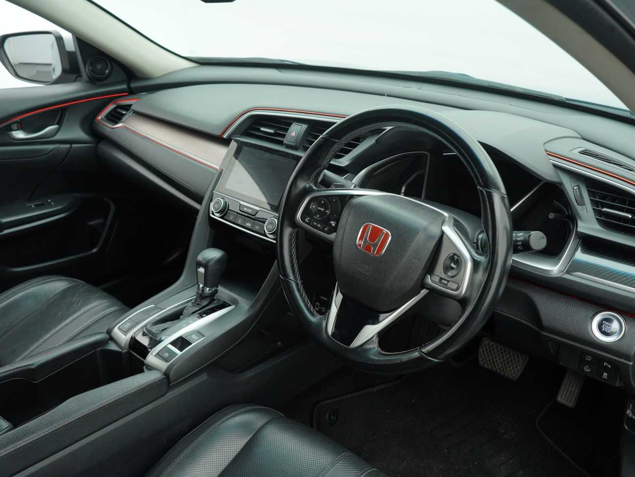 terpakai 2017 Honda Civic TC-P 1.5