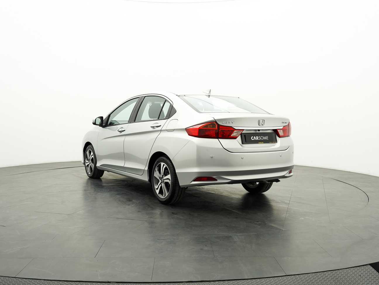 used 2015 Honda City V 1.5