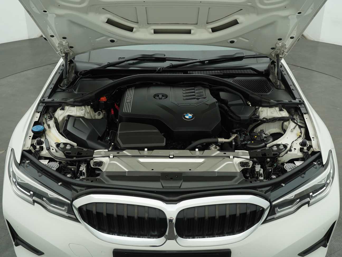 used 2022 BMW 320i Sport 2.0