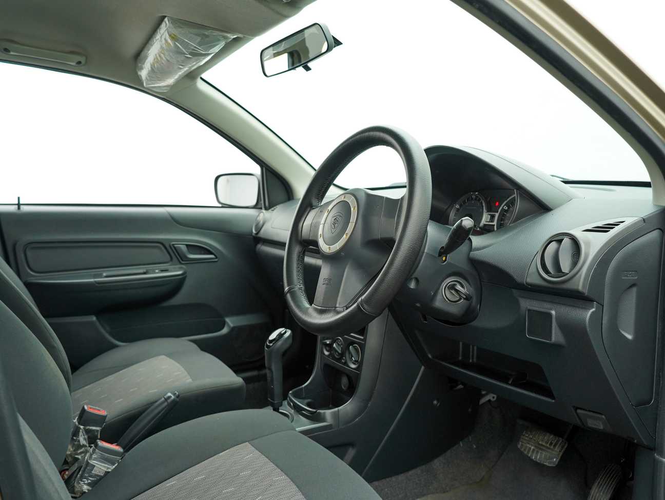 used 2014 Proton Saga SV 1.3