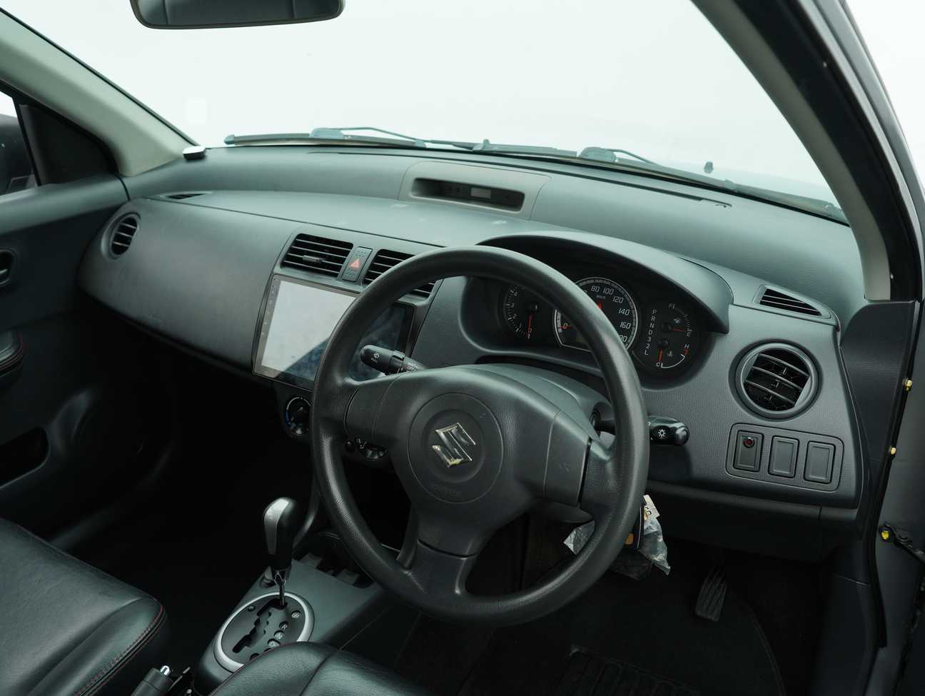 used 2012 Suzuki Swift GX 1.5