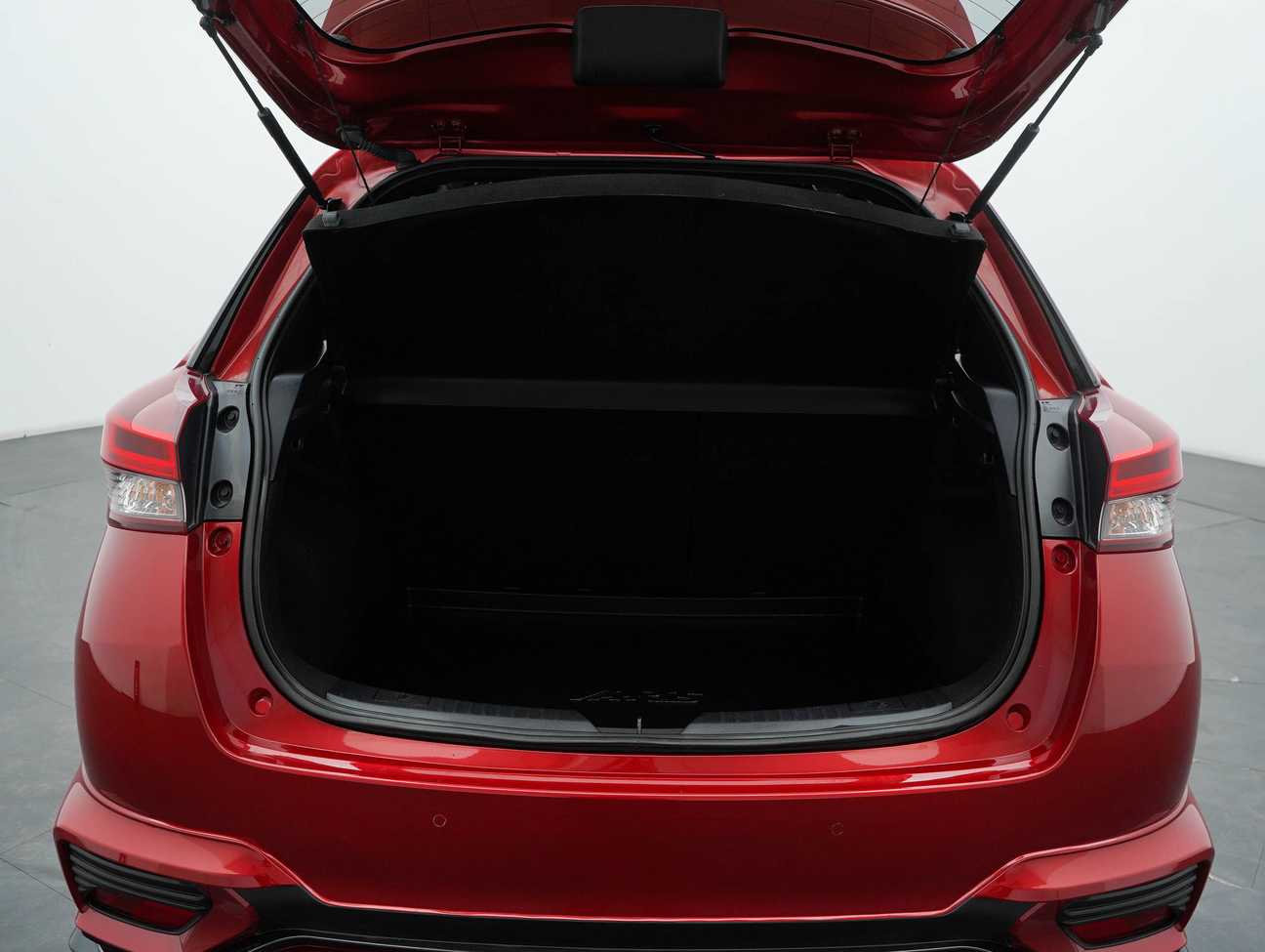 used 2021 Toyota Yaris E 1.5