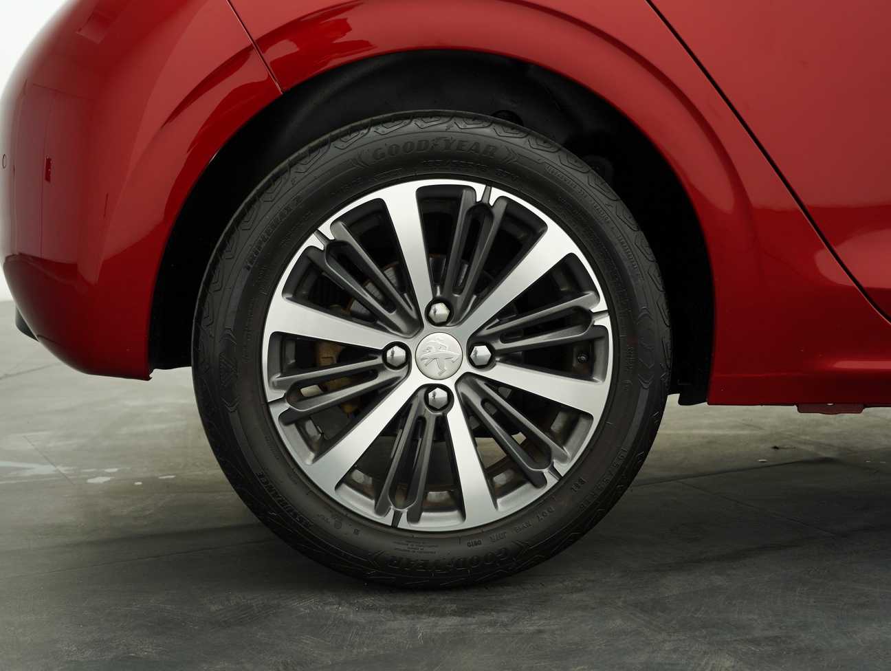 used 2018 Peugeot 208 PureTech 1.2