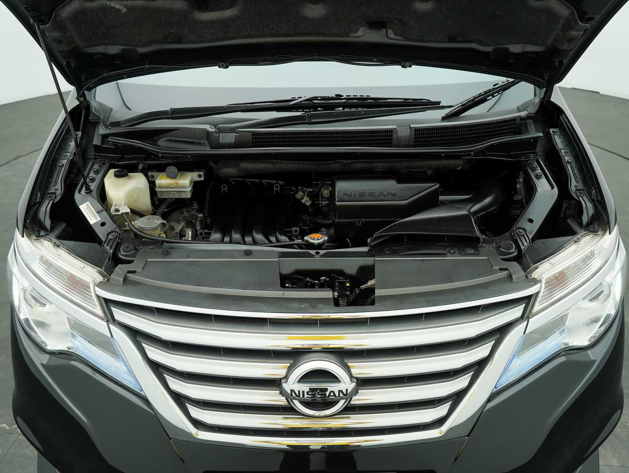 terpakai 2017 Nissan Serena S-Hybrid High-Way Star Premium 2.0