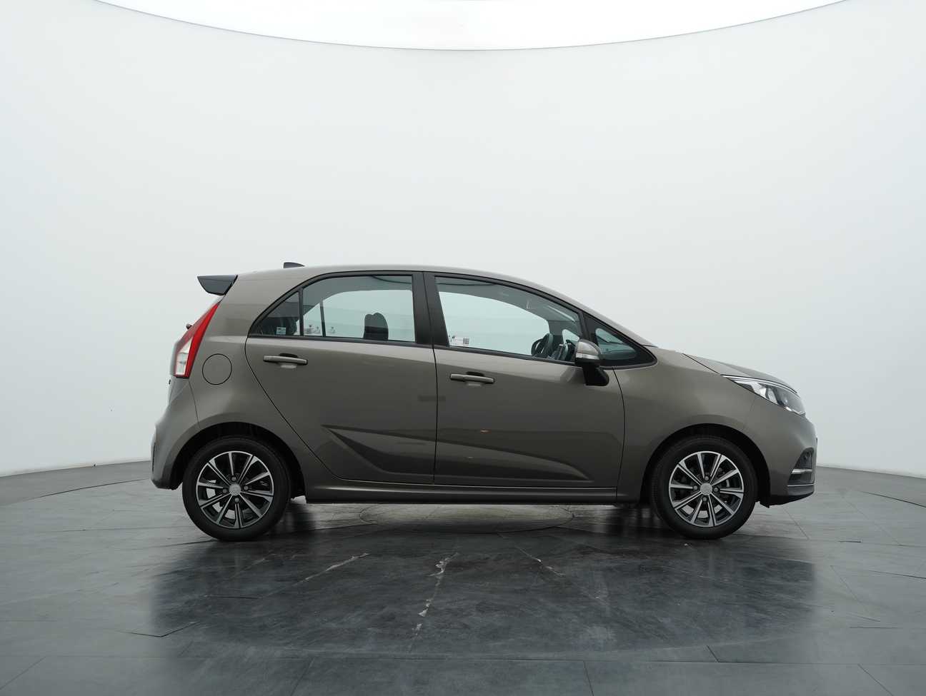 terpakai 2020 Proton Iriz Premium 1.6