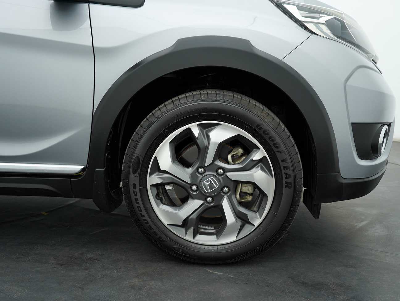 used 2019 Honda BR-V V 1.5