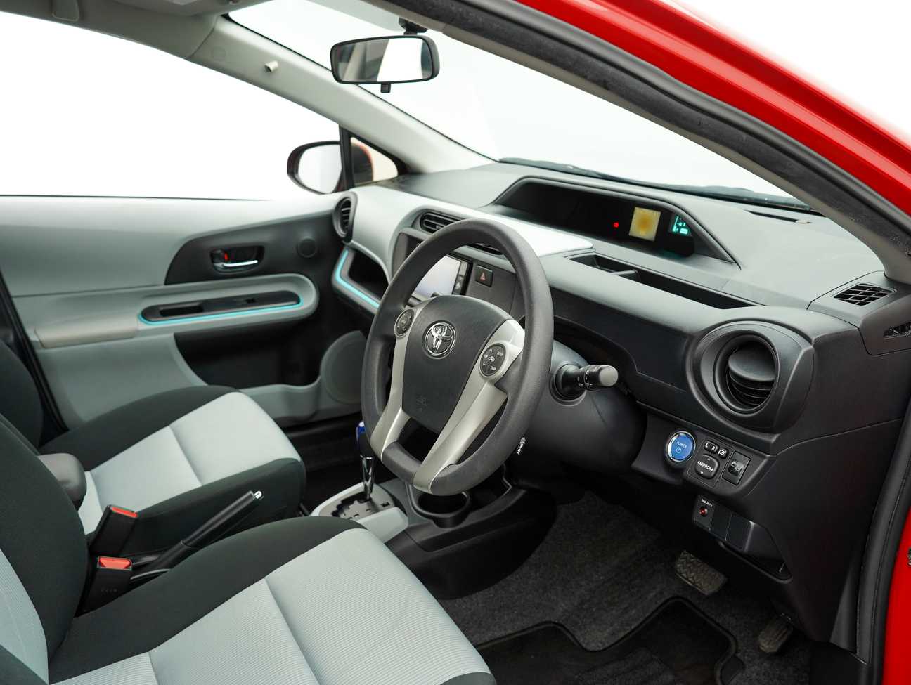 used 2013 Toyota Prius C Hybrid 1.5