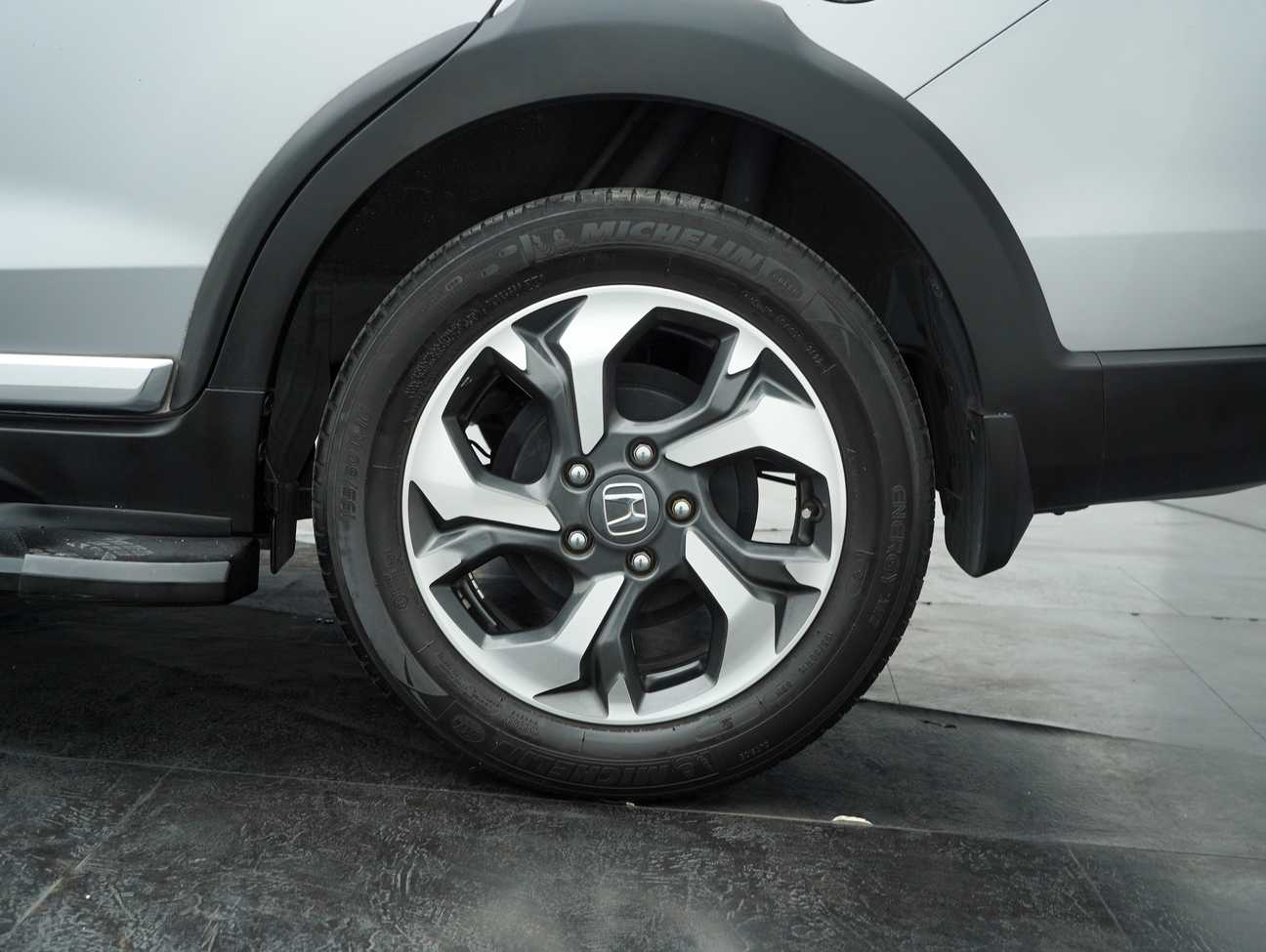 used 2019 Honda BR-V V 1.5