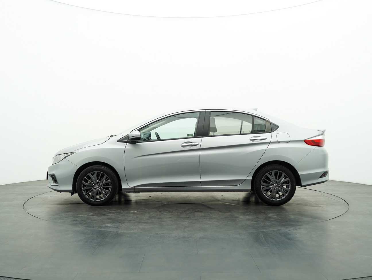 used 2018 Honda City V 1.5