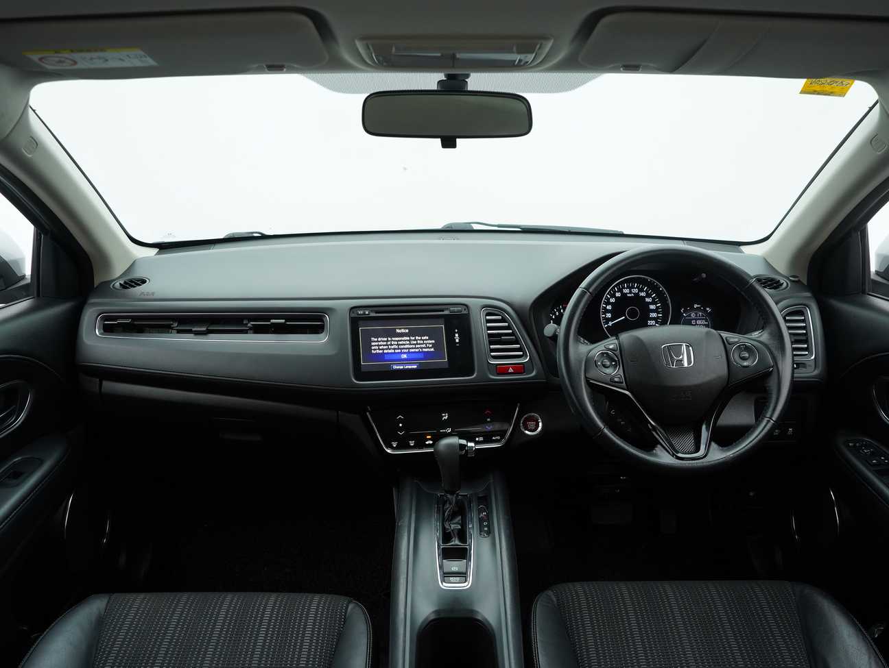 used 2015 Honda HR-V V 1.8