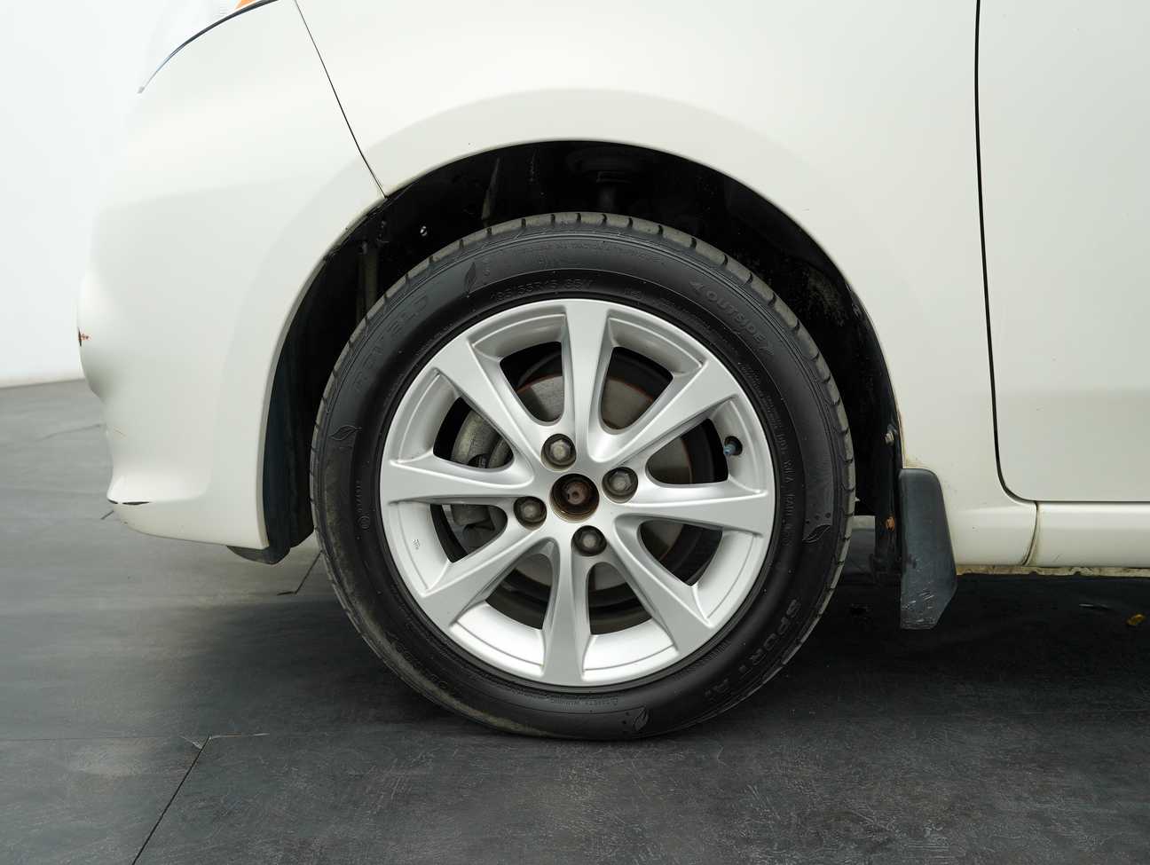 used 2013 Perodua Alza EZi 1.5