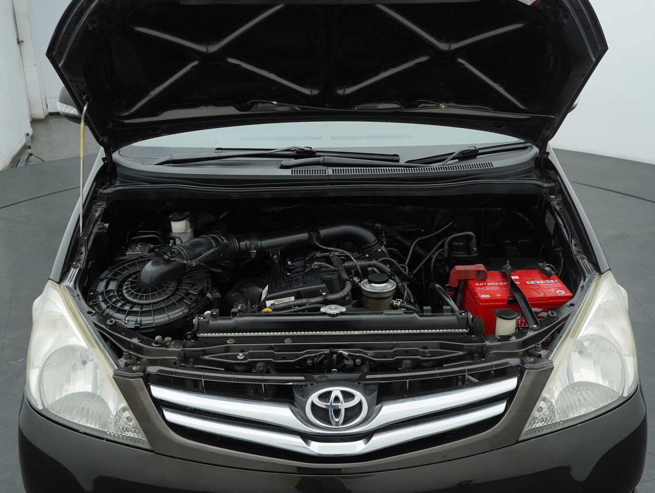 used 2009 Toyota Innova G 2.0