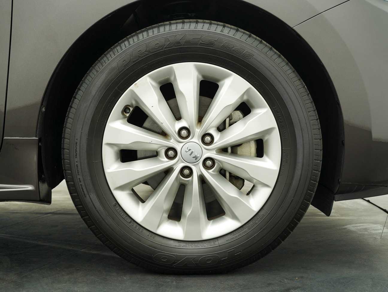 used 2017 Kia Grand Carnival CRDi 2.2