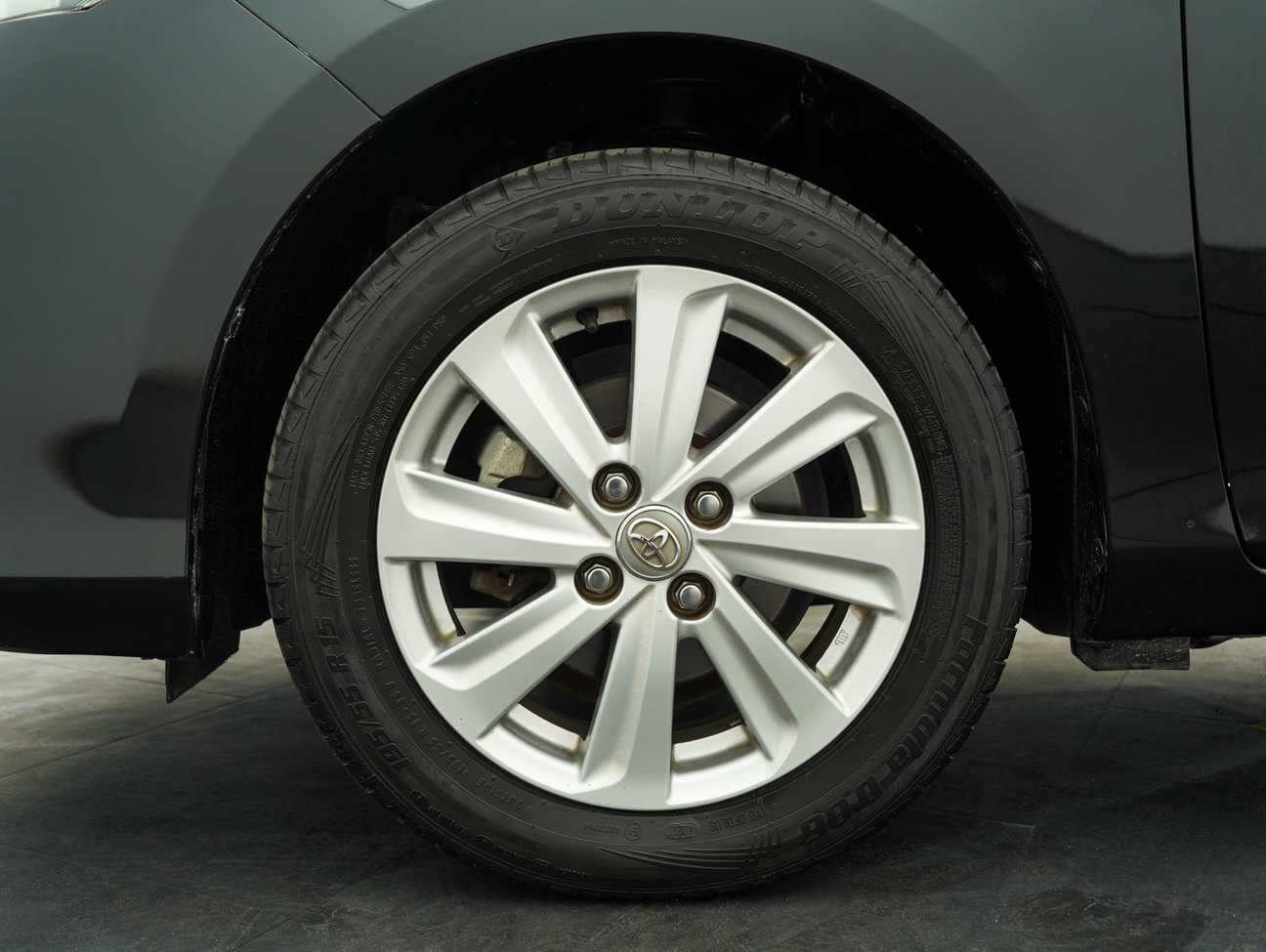 used 2015 Toyota Vios J 1.5