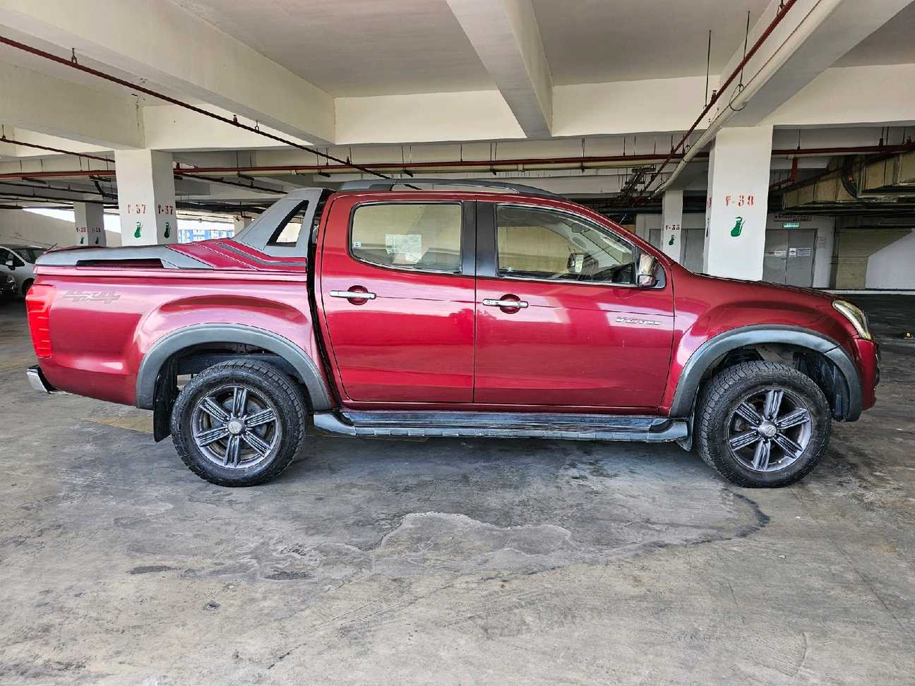 terpakai 2018 Isuzu D-Max V-Cross Z-Prestige Dual Cab 3.0
