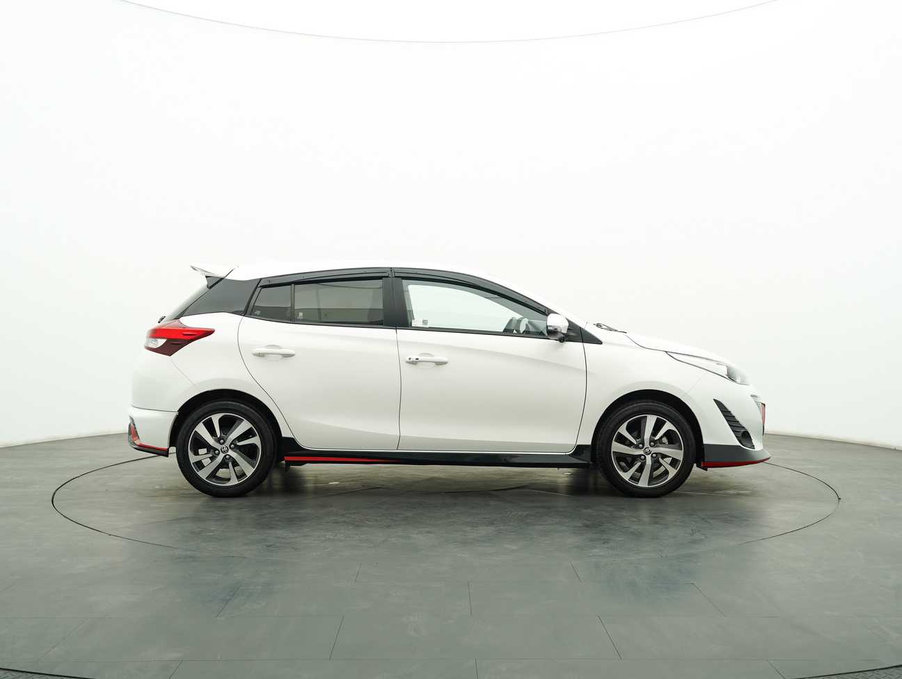 terpakai 2020 Toyota Yaris E 1.5