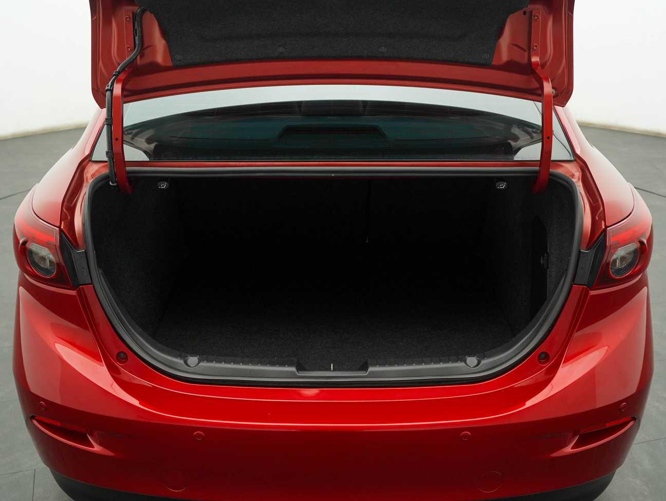 terpakai 2014 Mazda 3 SKYACTIV-G 2.0