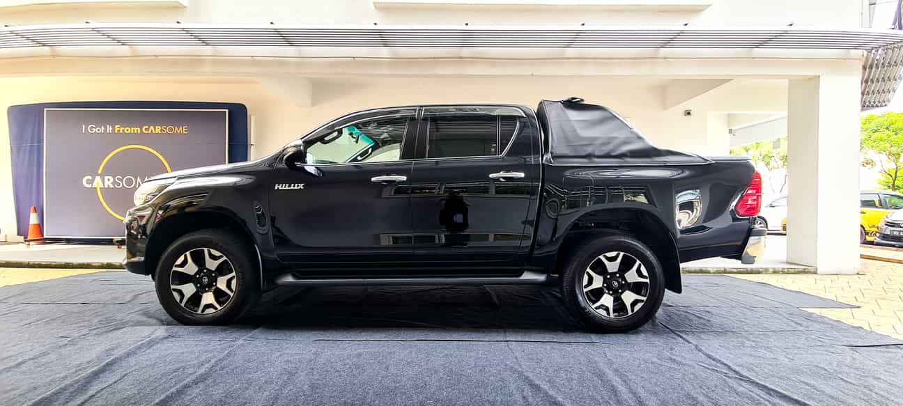 used 2020 Toyota HILUX L-EDITION 2.4