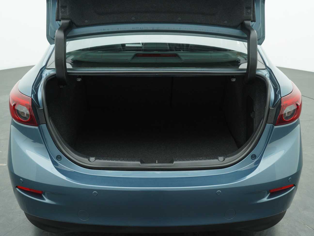 used 2016 Mazda 3 SKYACTIV-G High 2.0