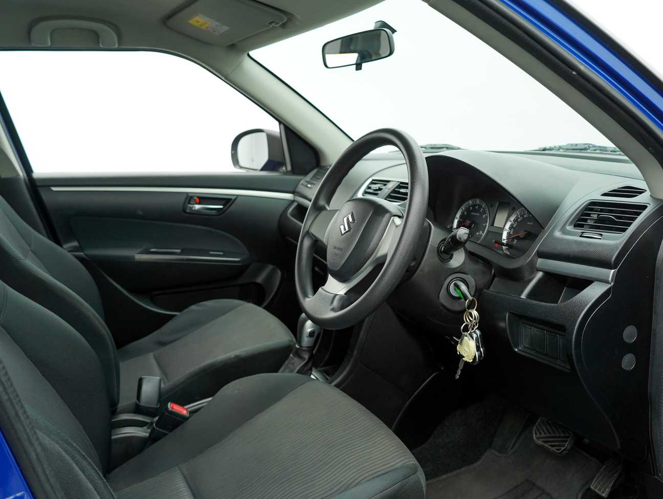 used 2015 Suzuki Swift GL 1.4