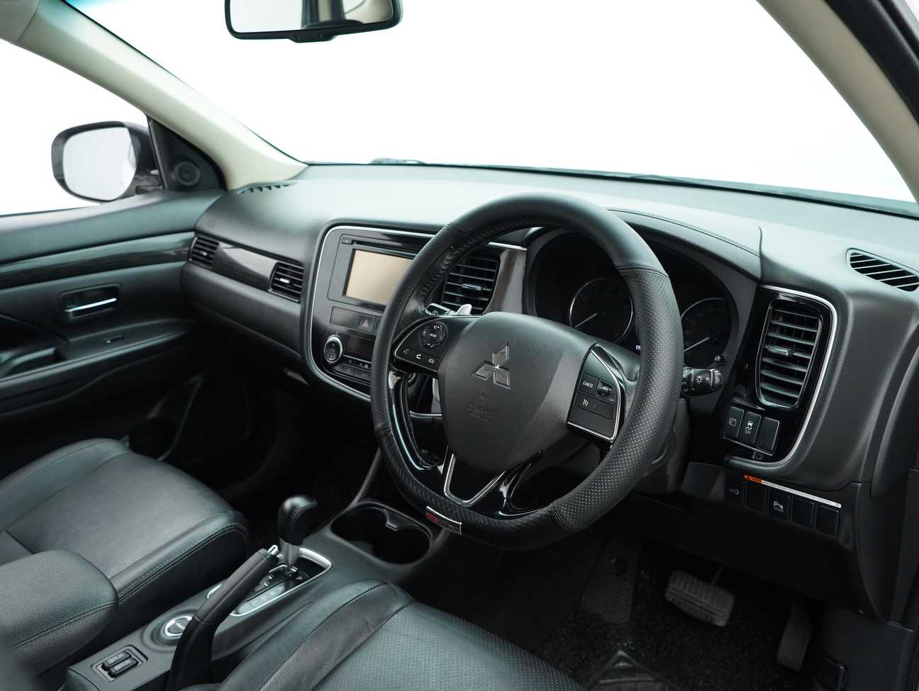 used 2016 Mitsubishi Outlander  2.4