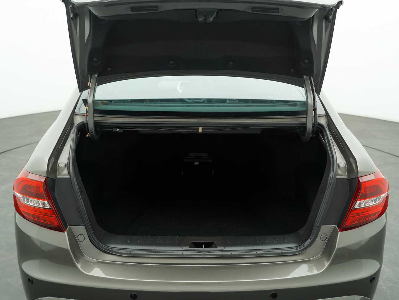 used 2017 Proton Perdana  2.0