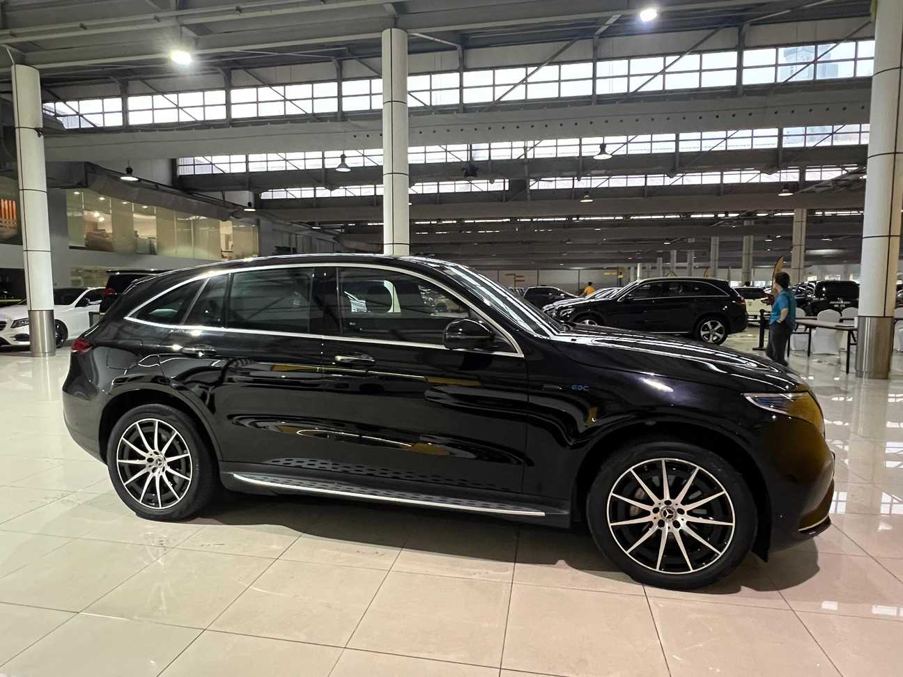 used 2022 Mercedes-Benz EQC400 4MATIC AMG Line 