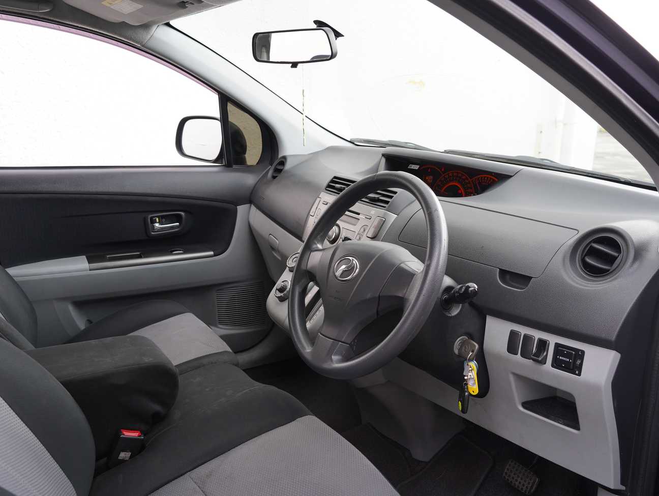 terpakai 2013 Perodua Alza EZ 1.5