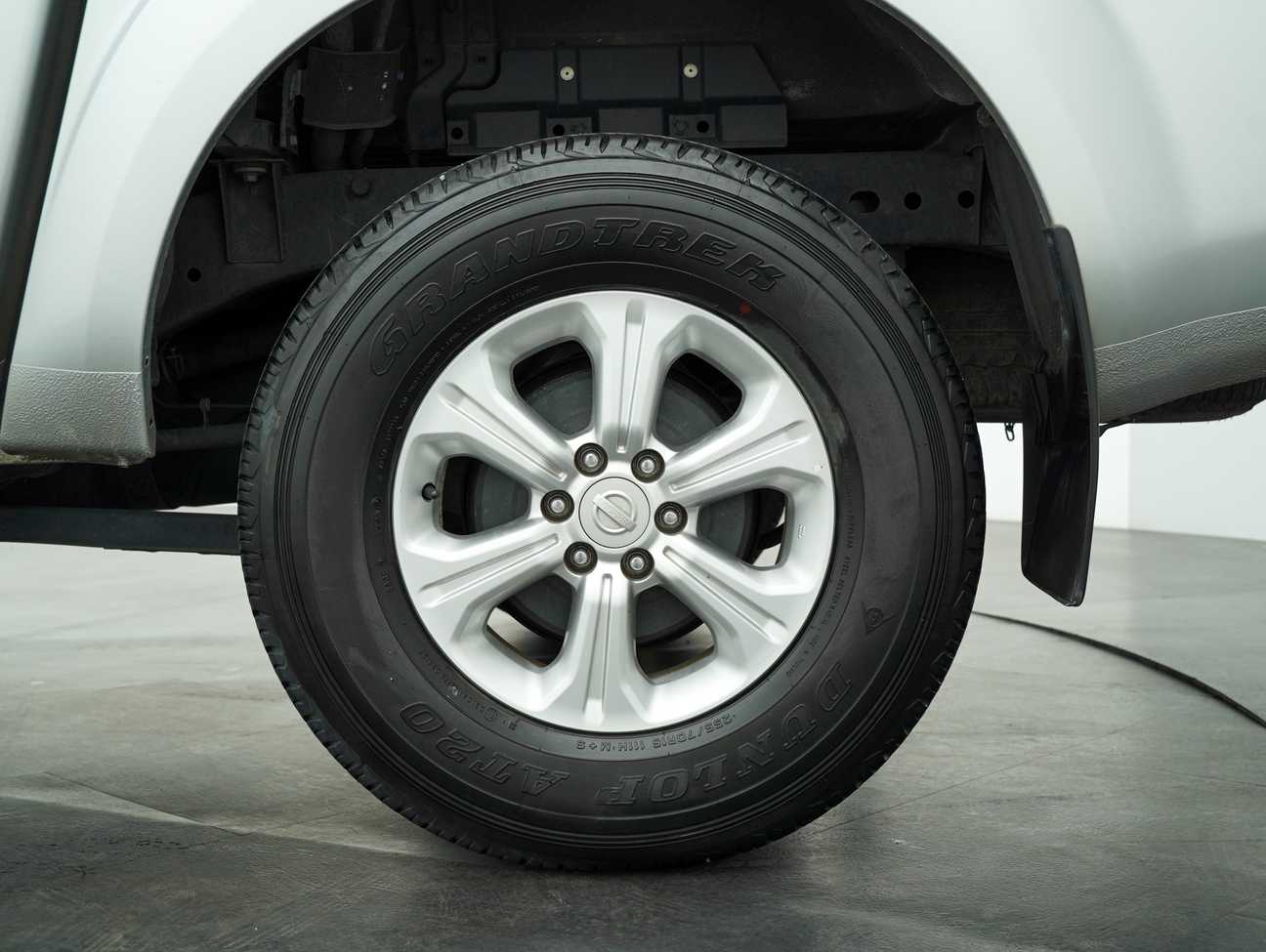 used 2019 Nissan Navara NP300 SE Dual Cab 2.5