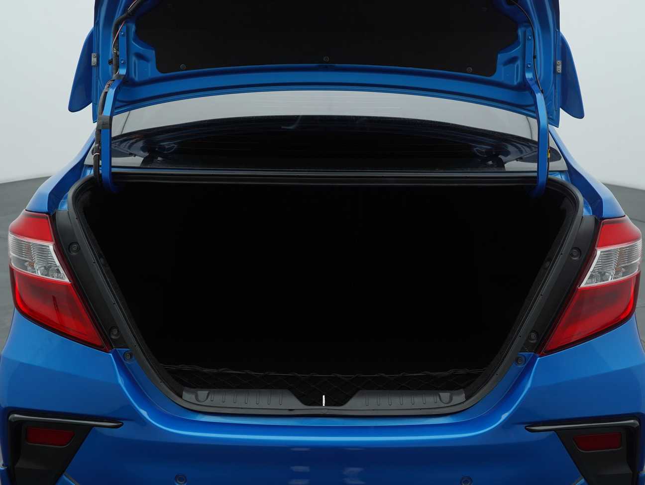 terpakai 2023 Perodua Bezza Advance 1.3