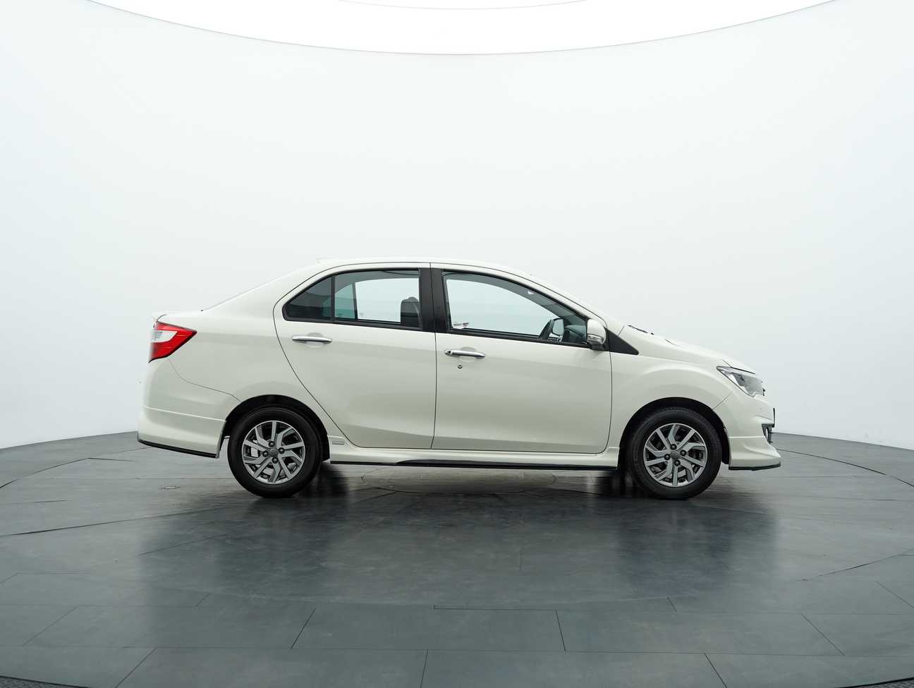 used 2017 Perodua Bezza Advance 1.3