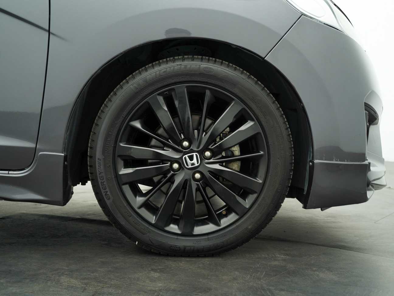 used 2014 Honda Jazz V 1.5