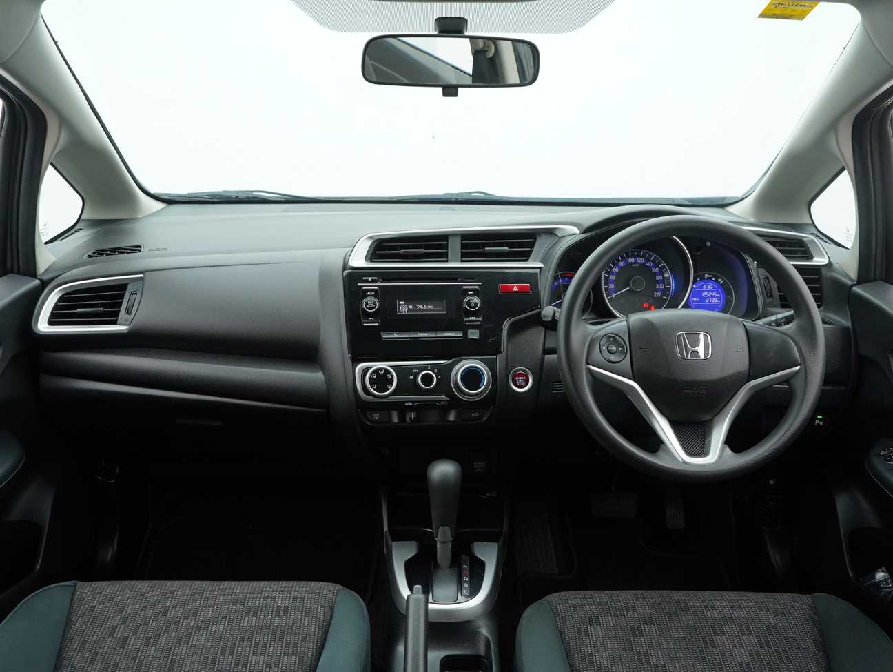 terpakai 2014 Honda Jazz E 1.5