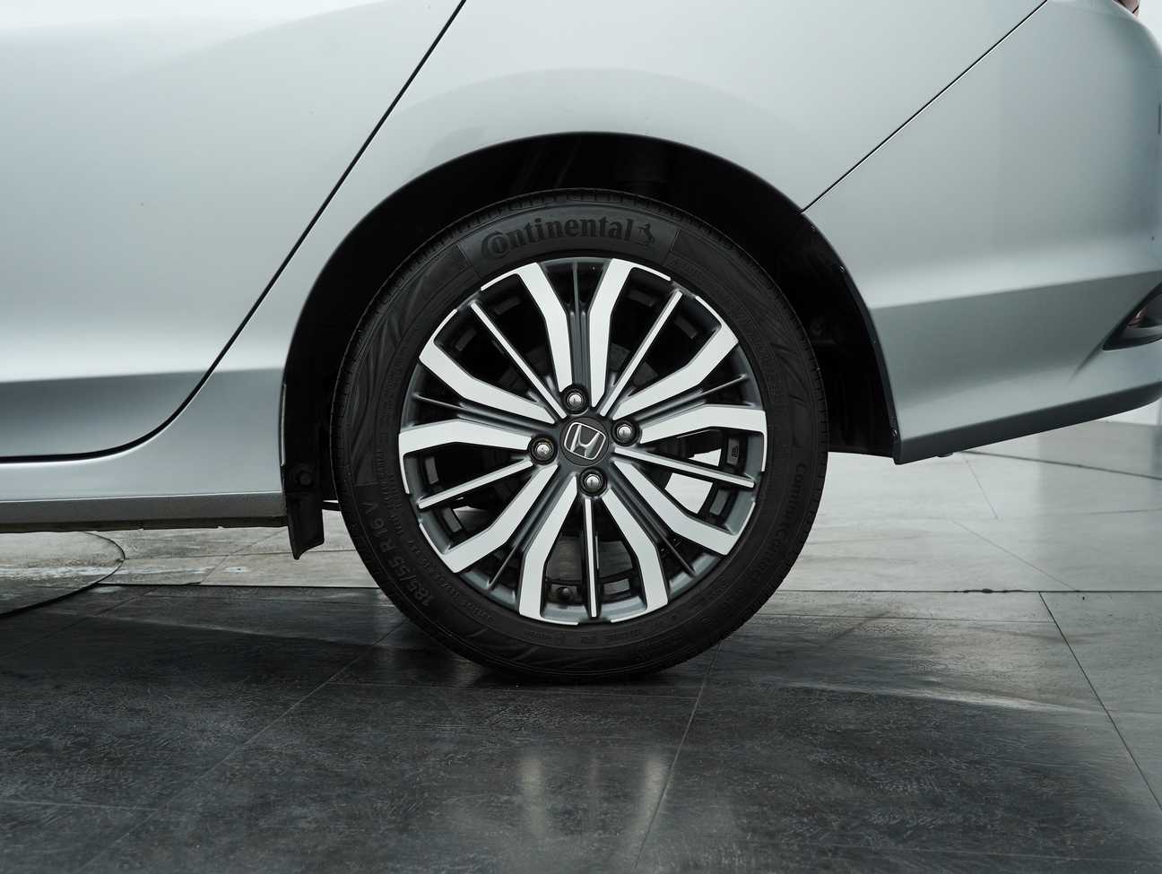used 2020 Honda City V i-VTEC 1.5