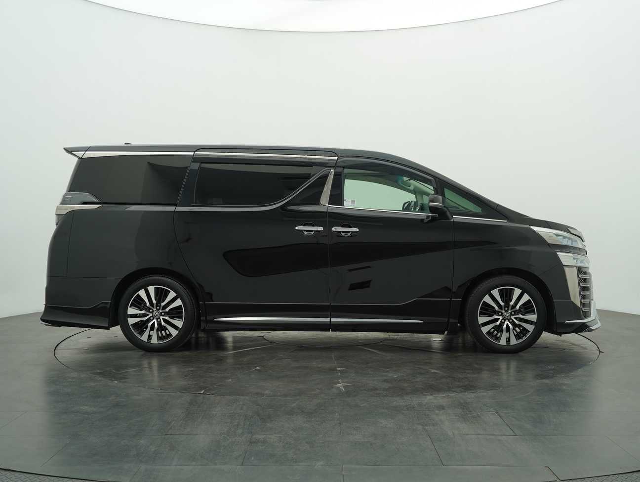 terpakai 2019 Toyota Vellfire ZG 2.5