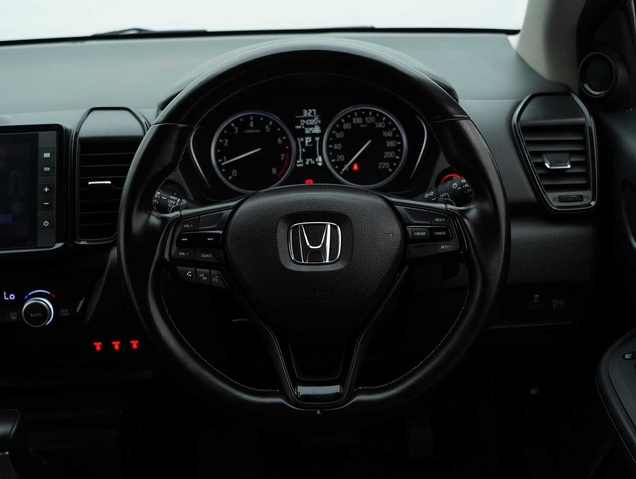 used 2023 Honda City V 1.5